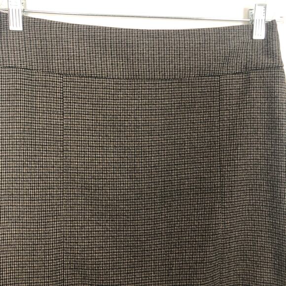 The Limited Collection Mid Rise Twill Skirt Size 8 - Picture 3 of 10